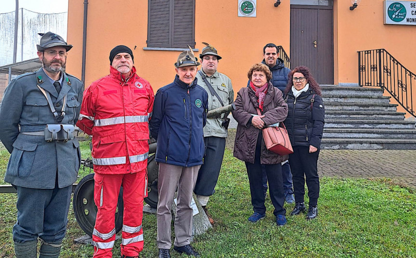 Omaggio alla memoria: la Consulta Cultura in visita alla sezione alpini di Casale Monferrato